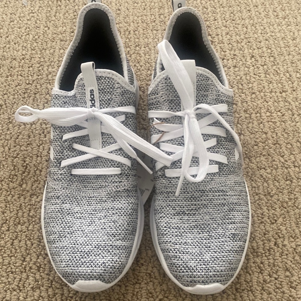 Adidas Cloudfoam Size 8.5